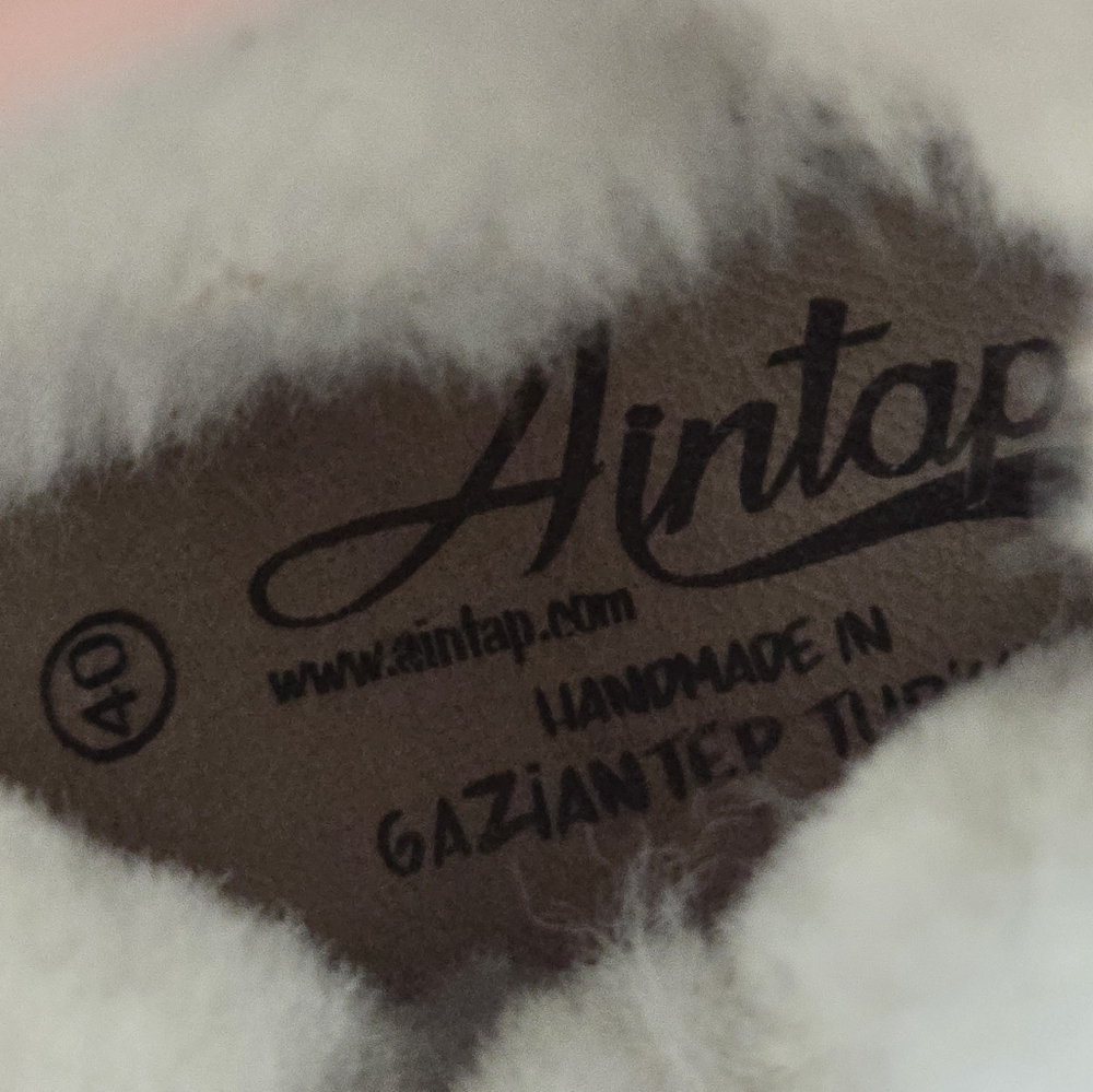 NWOB Aintap Leather/Shearling Lace-up Boot - Picture 12 of 12